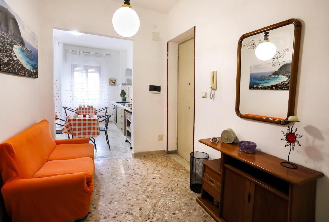 A Casa Di Fra' Bed & Breakfast Palermo Luaran gambar